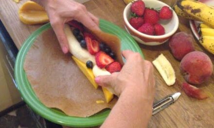 100% Fruit Raw Vegan Burrito Recipe Demo